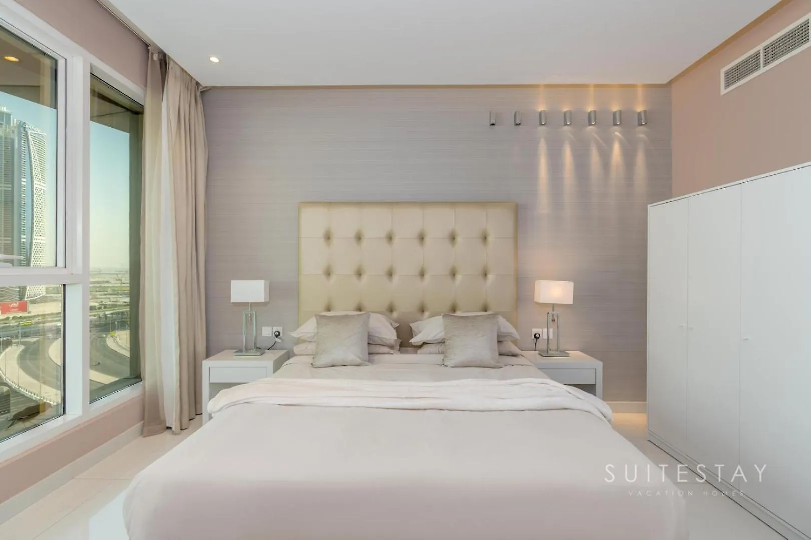 Prime Downtown One Bedroom Suite Dubai 0*,